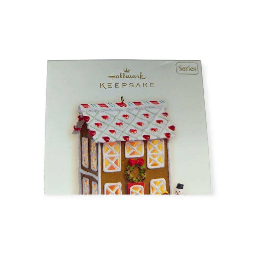 Hallmark Keepsake Ornament 2008 Gingerbread Lane Noelville NIB 3rd in the Series